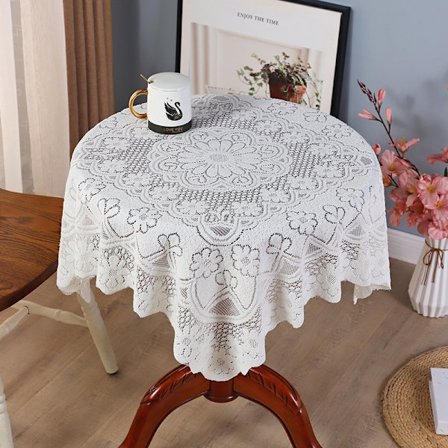 1 st vit spets rund duk med dekor i retrostil