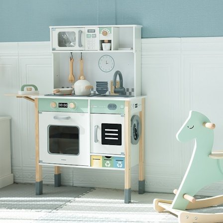 Interaktivt køkken med vaskemaskine, opvaskemaskine og tavle