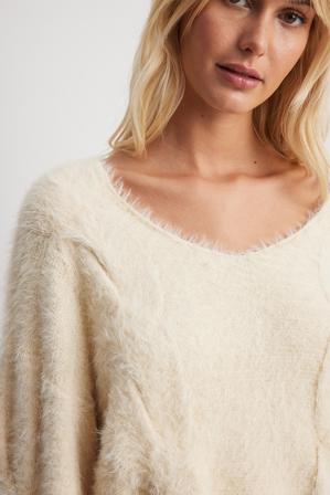 NA-KD Pull col V en maille torsadée - Tricot épais - Beige - XX-Small