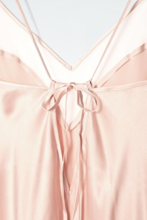 COS Femme Robe Nuisette À Panneau Transparent En Soie in Rose