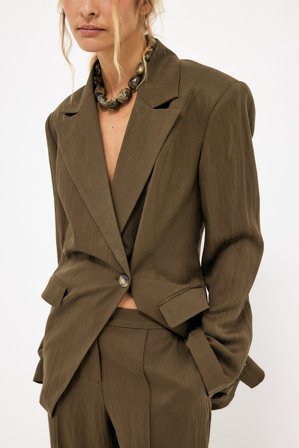 KristineBennigsenXNaKd Åtsittande blazer i lyocellblandning - Blazers - Brun - EU 32