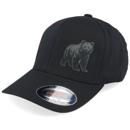 Wild Spirit - Svart flexfit Keps - Bear Engraved Wooly Combed Black Flexfit @ Hatstore