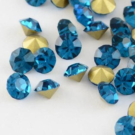 200 Blue Zircon konisk Swarovski for innlegg Ø 3,4 mm (PP27)