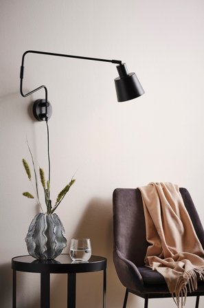 Jotex - STIG vegglampe Svart - Kjøp Vegglamper hos Jotex