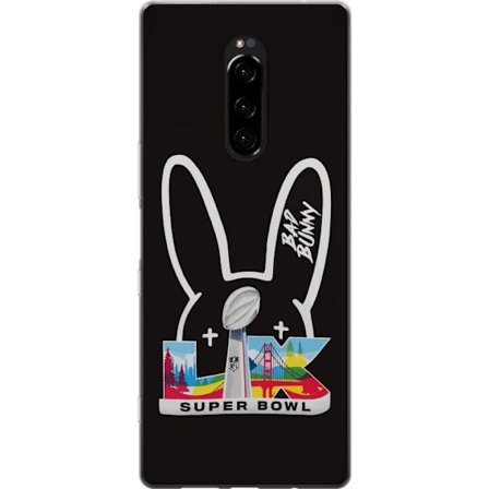 Kompatibelt Mobildeksel til Sony Xperia 1 Bad Bunny portrett med åpen skjorte, tatoveringer og krøllete hår i stilfull motefotografering