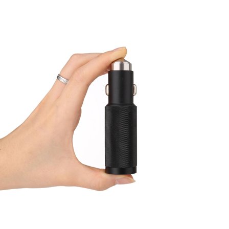 REALPOWER Car Charger mit Taschenlampe und Notfallhammer