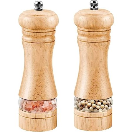 2 st peppar- och saltkvarnar, salt- och pepparkvarnar i trä