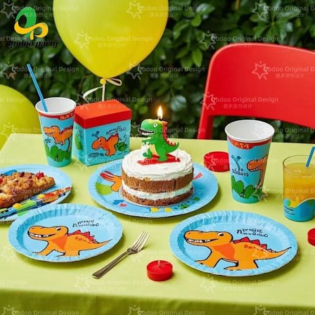 Anpassad Dinosaurie Tema Festdekorationer Set Flera Designer Inklusive Tjock Papperstallrik Tårtdekorationer Bakgrund