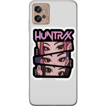 Yhteensopiva Puhelinkuori Motorola Moto G32 K-pop-inspiroitunut futuristinen tyttöryhmä neonvaloissa ja kosminen sci-fi-kohtaus