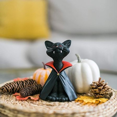 Sjarmerende svart katt vampyr Dracula figur - søt samleobjekt - H