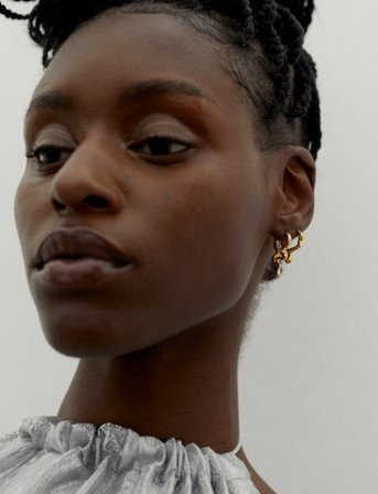 Maria Black Maya Huggie - Gold - ONE SIZE