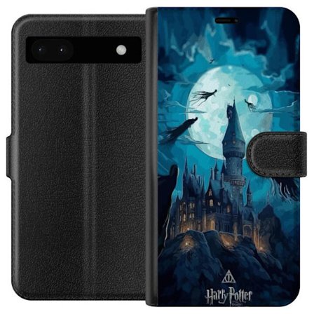 Kompatibelt Plånboksfodral till Google Google Pixel 6a Magisk fantasyillustration med slott i månsken och svävande varelser, mörk sagostämning in