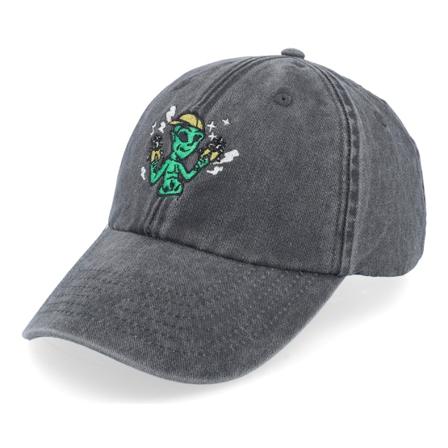 Abducted - Zwart unconstructed Cap - Thug Alien With Guns Washed Black Dad Cap @ Hatstore