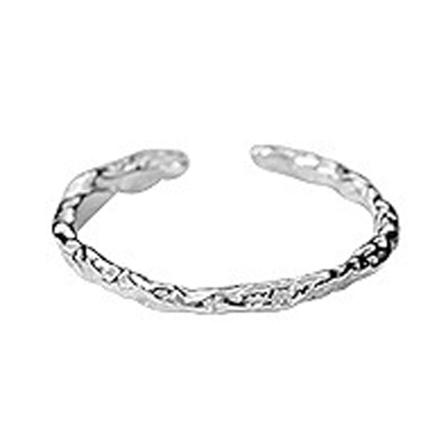 Kvinna Ring Justerbar Öppen pekfinger Ring Plisserad textur Minimalistisk Ring Smycken Dagliga och helgdagar J1617 Plisserad textur Ring