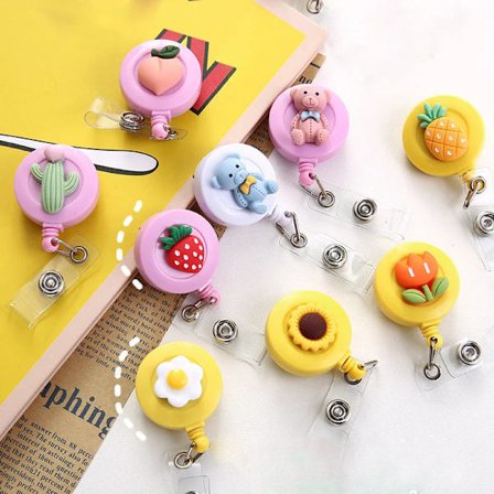 Retractable Badge Reel ID Name Bus Card Badge Holder For Women Men Kid Cartoon Cute Credit Card Holder Clip Office Supplies