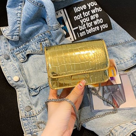 Chain Messenger Bag Mini Square Sling Bag GULD