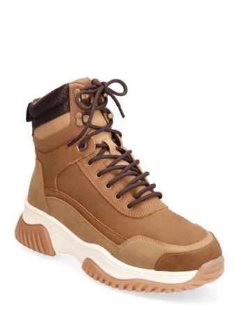 Mountrock220 ALDO Beige