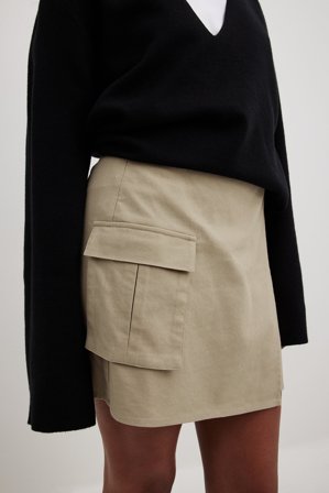 NA-KD Party Jupe portefeuille en lin avec poches - Vêtements en lin - Beige - EU 40