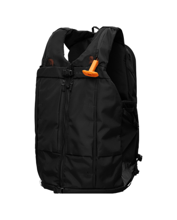 Db - Snow Pro Vest 8L with Safeback Black Out