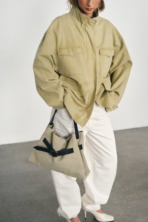 Laura Wittek x NA-KD Cargojacke - Jeansjacken - Beige - L