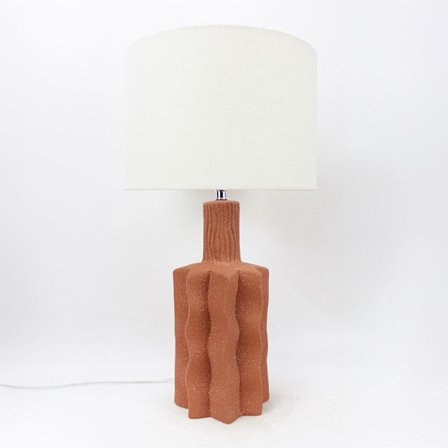 Keramisk bordlampe, terrakottafod, hvid hørskærm