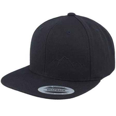 Wild Spirit - Svart snapback Keps - Small Mountain Black/Black Snapback @ Hatstore