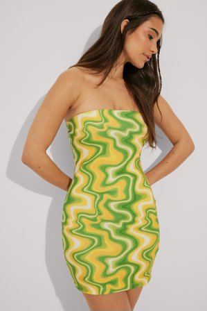Amalie Star x NA-KD Bandeau Mini Dress - Stropløse kjoler - Multicolor - X-Small