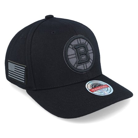 Mitchell & Ness - NHL Schwarz adjustable Cap - Hatstore Exclusive x Boston Bruins Black Flag Black Adjustable @ Hatstore