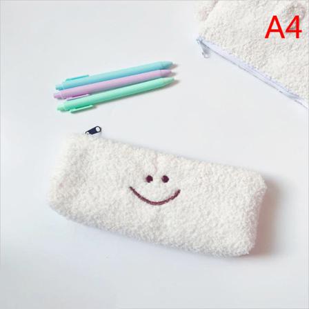 Broderi Plysch Case Enkelt Mode Pennväska Kawaii S