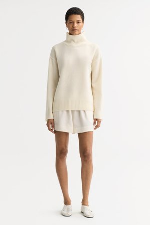 Soft Goat - Boyfriend Turtleneck - Kashmirtröja dam - M - Feather White