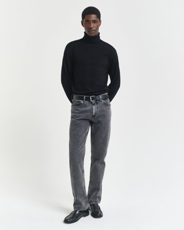 GANT Herren Regular Fit Jeans mit schwarzer Waschung (34/36)