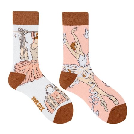 5 par Många stilar av AB-strumpor asymmetriska kreativa trendiga strumpor roliga par mandarinanka färgade mellanhöga strumpor