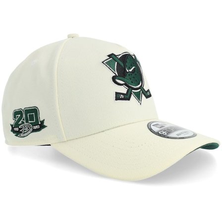 New Era - NHL Beige adjustable Keps - "Hatstore Exclusive x Anaheim Ducks 9FORTY 20 Anniversary Chrome A-Frame Adjustable " @ Hatstore