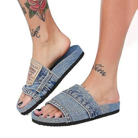 Snygga handgjorda damtofflor i denim - återvunna blå jeans slip-on tofflor