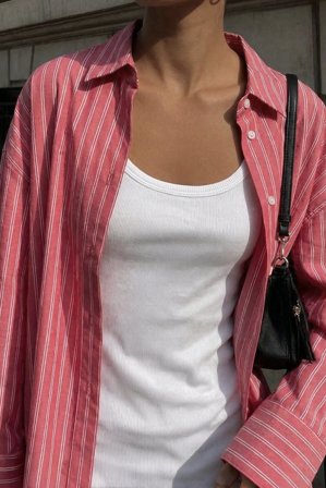 Victoria Quitzau x NA-KD - Overdimensjonert bomullsskjorte - Skjorter - Rød - EU 32