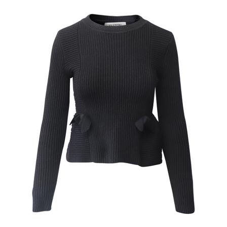 Valentino Vintage Pre-owned Ribbed Knit Sweater with Bow Detail in Lana Virgine Sort, Dame