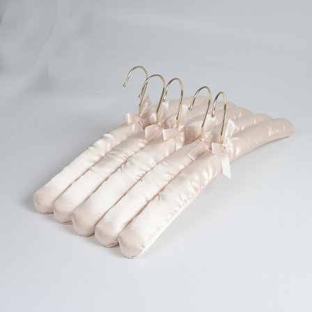 Pehmustetut värilliset satiiniset henkarit, erittäin kestävät, 38 cm, 10 kpl