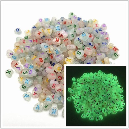 300 st självlysande akrylpärlor Svarta bokstäver Glow In The Dark Bulk Beads Alfabet Runda Lösa Pärlor För Armband Halsband(B)