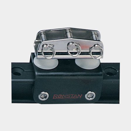 Ronstan Storskotvagn med styrbloch 32 mm