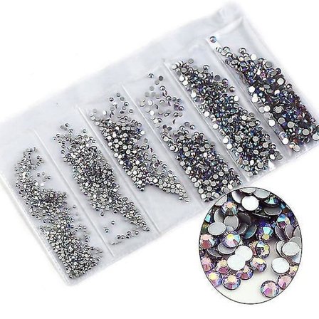 Lyse ametyst AB flerstørrelses glass rhinestones for negler, kunst, telefondeksler og klærdekorasjoner