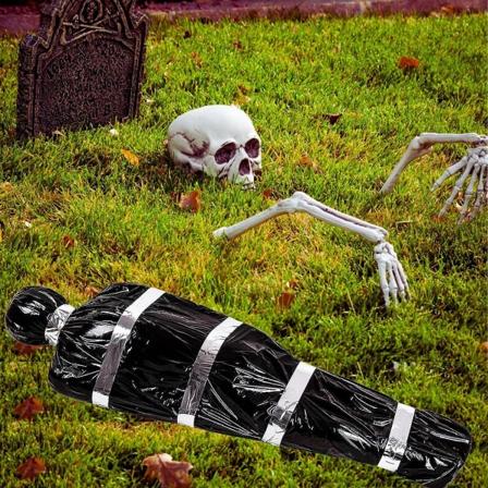 Halloween Dekoration Udendørs Hængende Lig Dødsoffer Rekvisitter, Uhyggelig Halloween Krim Scene Dekoration Udendørs, Halloween Oppustelig Terrasse 