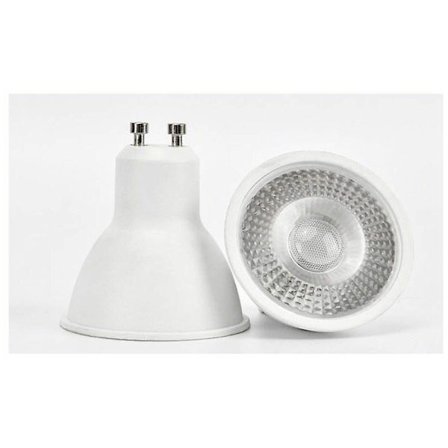 LED-lamppu, lämmin keltainen valo 3000K, vastaa 50 W:n halogeenilamppua, 4 kpl