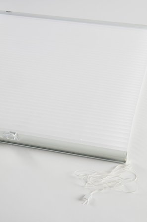 Jotex - ELOISE plisségardiner Hvit - Kjøp Mørkleggingsgardiner hos Jotex
