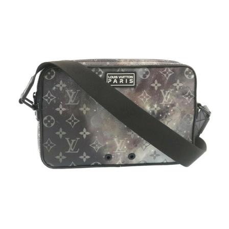 Louis Vuitton Vintage Pre-owned Alpha messenger Sort, Dame Vintage Tasker, Størrelse: ONE Size
