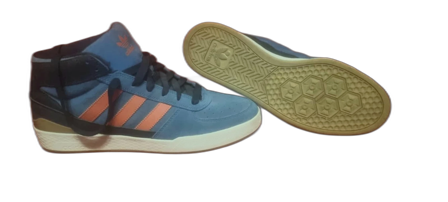 Adidas snickers
