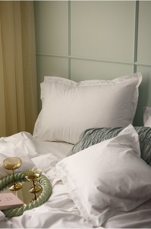 Staycation - Hotel-pudebetræk Careful Poem Hotel i bomuldspercale - Hvid - Hovedpuder - 65X90 - Fra Homeroom