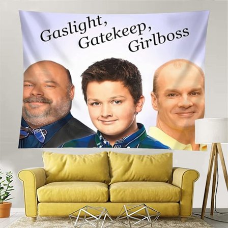 Rolig Meme Tapestry Gaslight Gatekeep Girlboss Tapestries Be