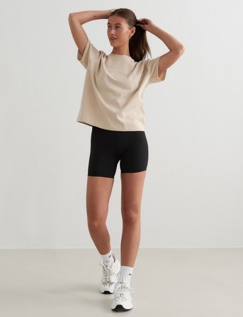 aim ́n Serif Boxy T-Shirt - Beige - S