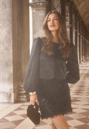 BUBBLEROOM Round Neck Puff Sleeve Blouse Tøj