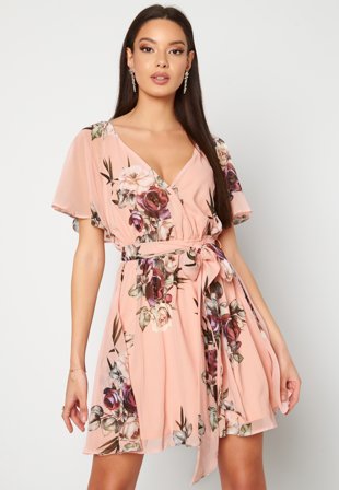 Goddiva Floral Flutter Dress Peach Klær